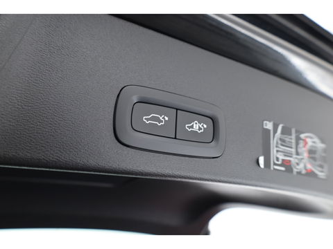 Volvo XC40 1.5 T4 Recharge Inscription Expression | Leer Blond | Stoel + stuurverw. | Camera | elek. stoelen |