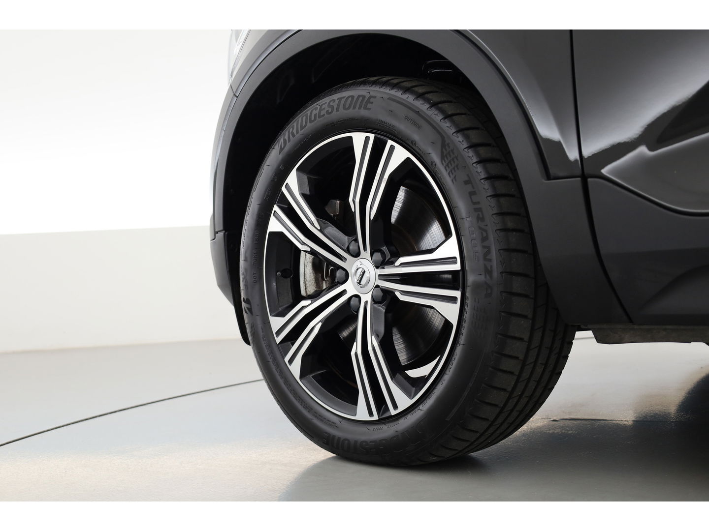 Volvo XC40 1.5 T4 Recharge Inscription Expression | Leer Blond | Stoel + stuurverw. | Camera | elek. stoelen |
