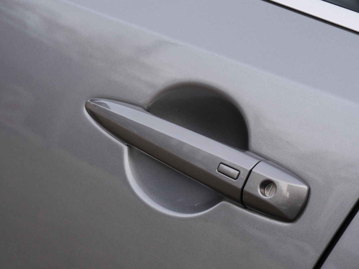 Nissan QASHQAI 1.3 PREMIERE/ 360°CAMERA/ HEAD-UP/ PANORAMADAK/ TREKHAAK/ NL-AUTO VAN 1STE EIGENAAR