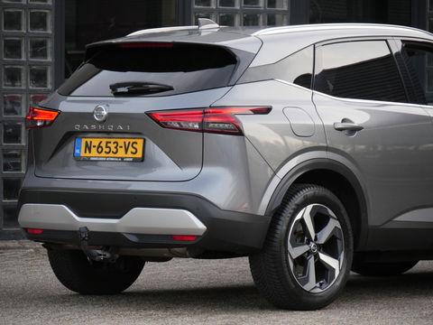 Nissan QASHQAI 1.3 PREMIERE/ 360°CAMERA/ HEAD-UP/ PANORAMADAK/ TREKHAAK/ NL-AUTO VAN 1STE EIGENAAR