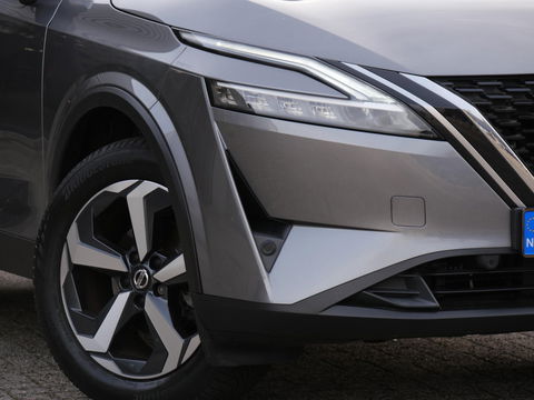 Nissan QASHQAI 1.3 PREMIERE/ 360°CAMERA/ HEAD-UP/ PANORAMADAK/ TREKHAAK/ NL-AUTO VAN 1STE EIGENAAR