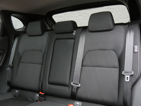 Nissan QASHQAI 1.3 PREMIERE/ 360°CAMERA/ HEAD-UP/ PANORAMADAK/ TREKHAAK/ NL-AUTO VAN 1STE EIGENAAR