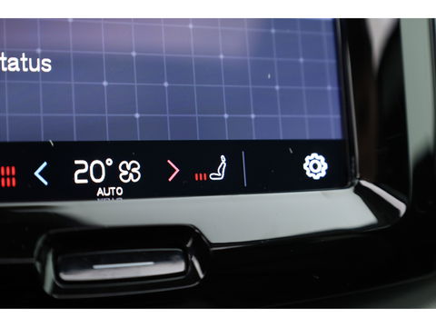 Volvo XC60 2.0 T6 Plug-in hybrid AWD Plus Bright | Leer | Pano-dak | 360 camera | ACC | Blis | H&K Audio |