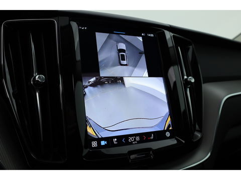 Volvo XC60 2.0 T6 Plug-in hybrid AWD Plus Bright | Leer | Pano-dak | 360 camera | ACC | Blis | H&K Audio |