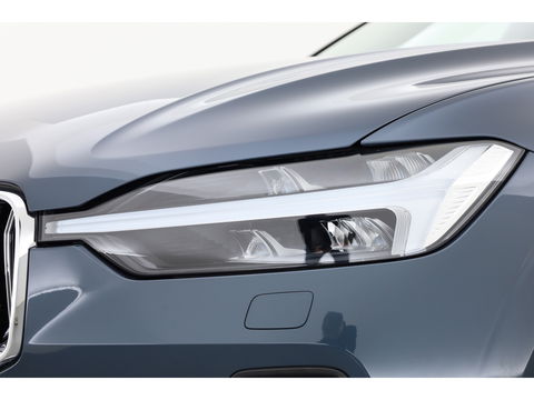 Volvo XC60 2.0 T6 Plug-in hybrid AWD Plus Bright | Leer | Pano-dak | 360 camera | ACC | Blis | H&K Audio |