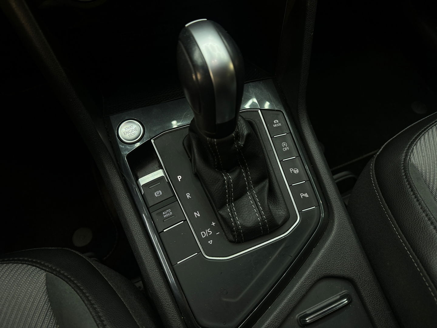 Volkswagen Tiguan 1.5 TSI ACT R Line ACC|Keyless|Camera|NAP