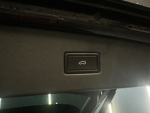 Volkswagen Tiguan 1.5 TSI ACT R Line ACC|Keyless|Camera|NAP