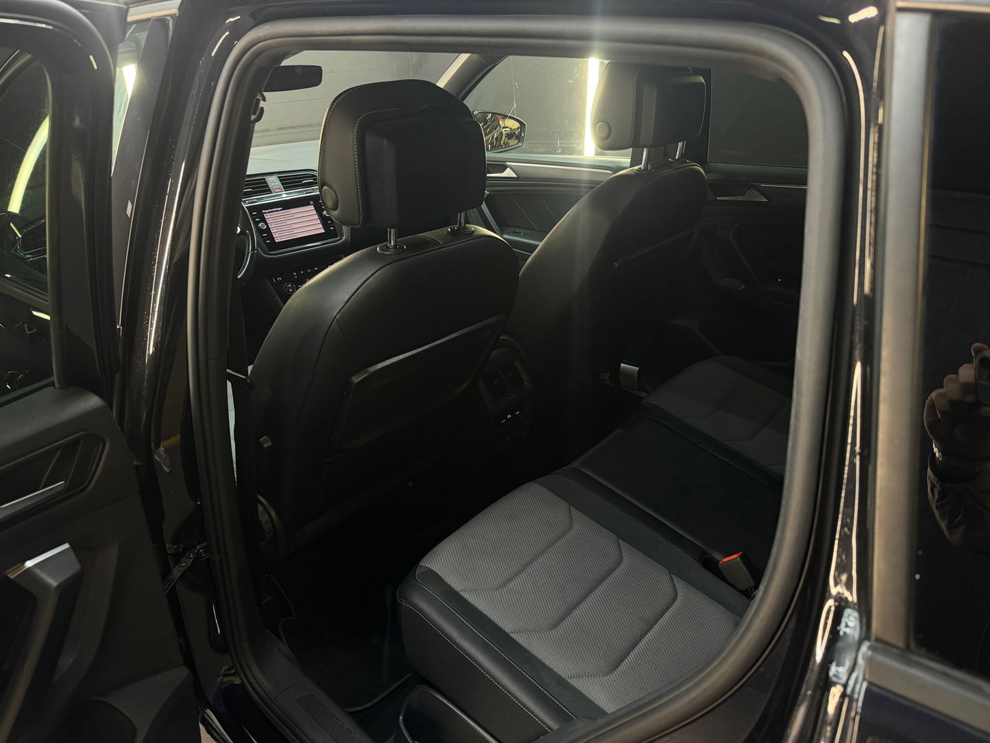 Volkswagen Tiguan 1.5 TSI ACT R Line ACC|Keyless|Camera|NAP