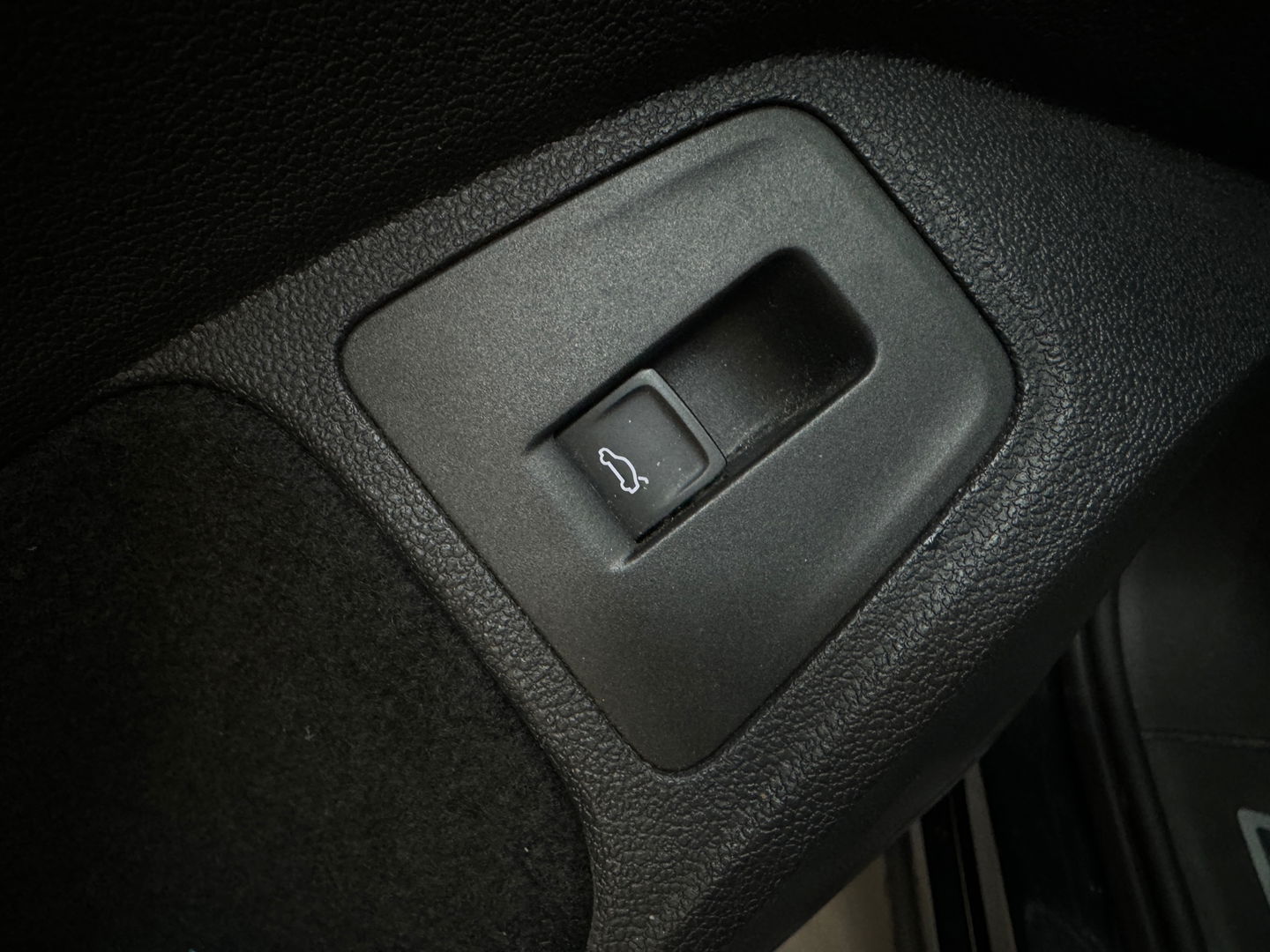 Volkswagen Tiguan 1.5 TSI ACT R Line ACC|Keyless|Camera|NAP