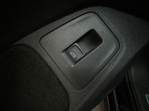 Volkswagen Tiguan 1.5 TSI ACT R Line ACC|Keyless|Camera|NAP