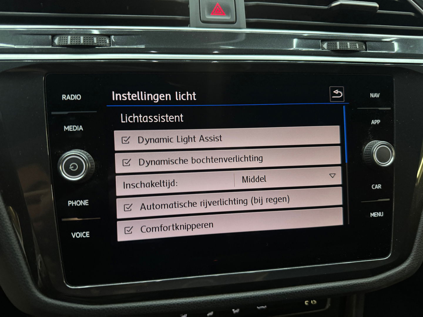 Volkswagen Tiguan 1.5 TSI ACT R Line ACC|Keyless|Camera|NAP