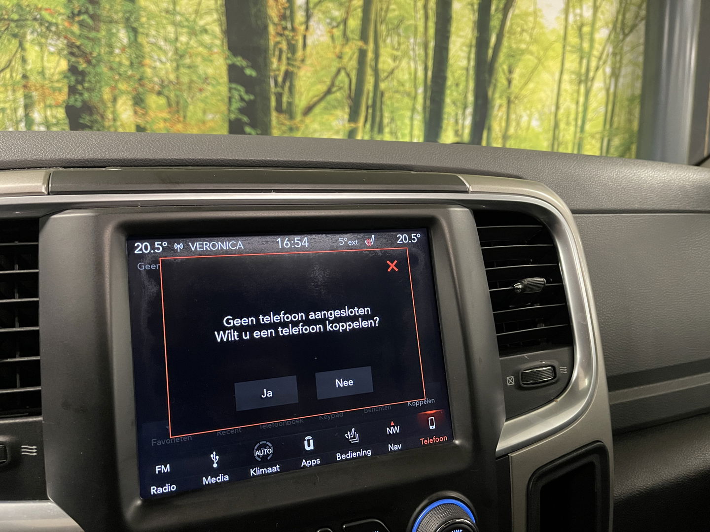 Dodge Ram 1500 5.7 V8 Quad Cab 6'4 Classic | Origineel Nederlands | Apple Carplay | Android Auto | Panorama dak | Airconditioning | Cruise Control |