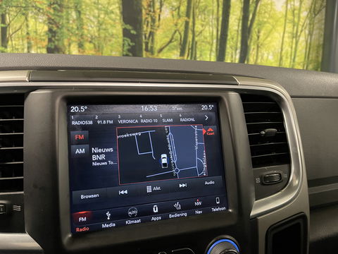 Dodge Ram 1500 5.7 V8 Quad Cab 6'4 Classic | Origineel Nederlands | Apple Carplay | Android Auto | Panorama dak | Airconditioning | Cruise Control |