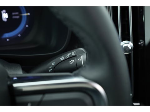 Volvo XC40 Recharge Twin Ultimate 82 kWh | 536 km WLTP |  Pano-dak | H&K Audio | 360 camera | Elek. Stoelen |
