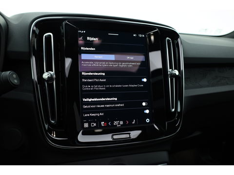 Volvo XC40 Recharge Twin Ultimate 82 kWh | 536 km WLTP |  Pano-dak | H&K Audio | 360 camera | Elek. Stoelen |