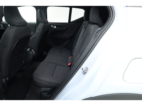 Volvo XC40 Recharge Twin Ultimate 82 kWh | 536 km WLTP |  Pano-dak | H&K Audio | 360 camera | Elek. Stoelen |