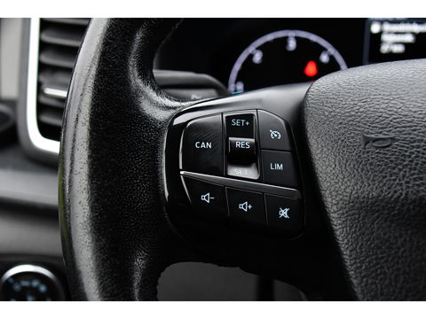 Ford Transit Custom 320 2.0 TDCI L2H1 Limited DC Cruise, Camera, Carplay, 170pk, Automaat, 2 x Schuifdeur, Sensoren, Led, Stoelverwarming, Uniek!