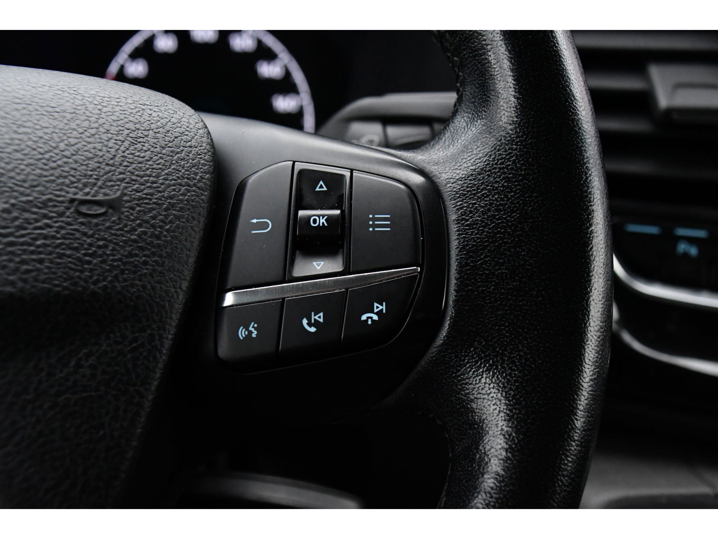 Ford Transit Custom 320 2.0 TDCI L2H1 Sport Adaptieve Cruise, Camera, Carplay, 185pk, Automaat, Xenon, Leder, Stoelverwarming, Uniek!