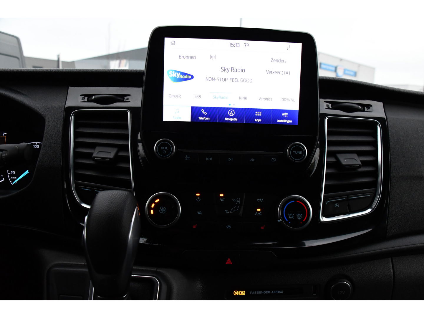 Ford Transit Custom 320 2.0 TDCI L2H1 Sport Adaptieve Cruise, Camera, Carplay, 185pk, Automaat, Xenon, Leder, Stoelverwarming, Uniek!