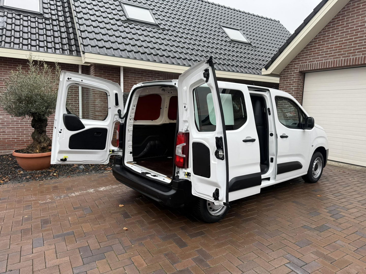 Toyota PROACE CITY 1.5 D-4D Live airco cruise nap