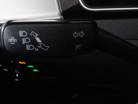 Volkswagen Passat 1.5 TSI R-Line | Nappaleder | Stoelverwarming | Camera | Carplay | Massage | Memory | Side Assist | Navigatie | Matrix LED | Adaptive cruise