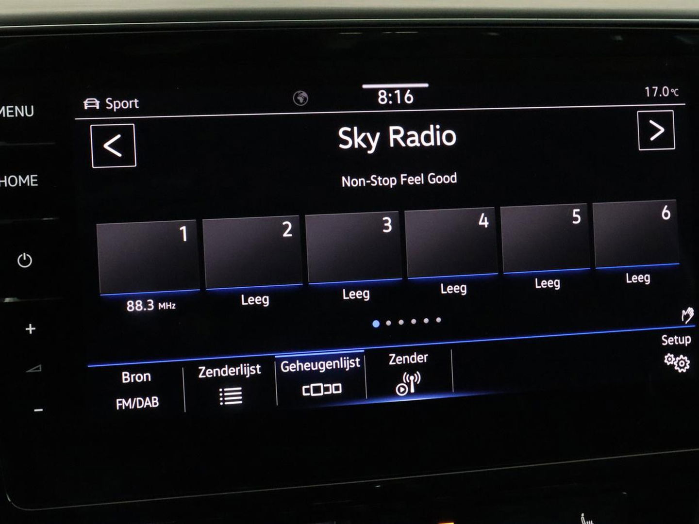 Volkswagen Passat 1.5 TSI R-Line | Nappaleder | Stoelverwarming | Camera | Carplay | Massage | Memory | Side Assist | Navigatie | Matrix LED | Adaptive cruise