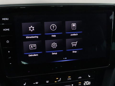 Volkswagen Passat 1.5 TSI R-Line | Nappaleder | Stoelverwarming | Camera | Carplay | Massage | Memory | Side Assist | Navigatie | Matrix LED | Adaptive cruise