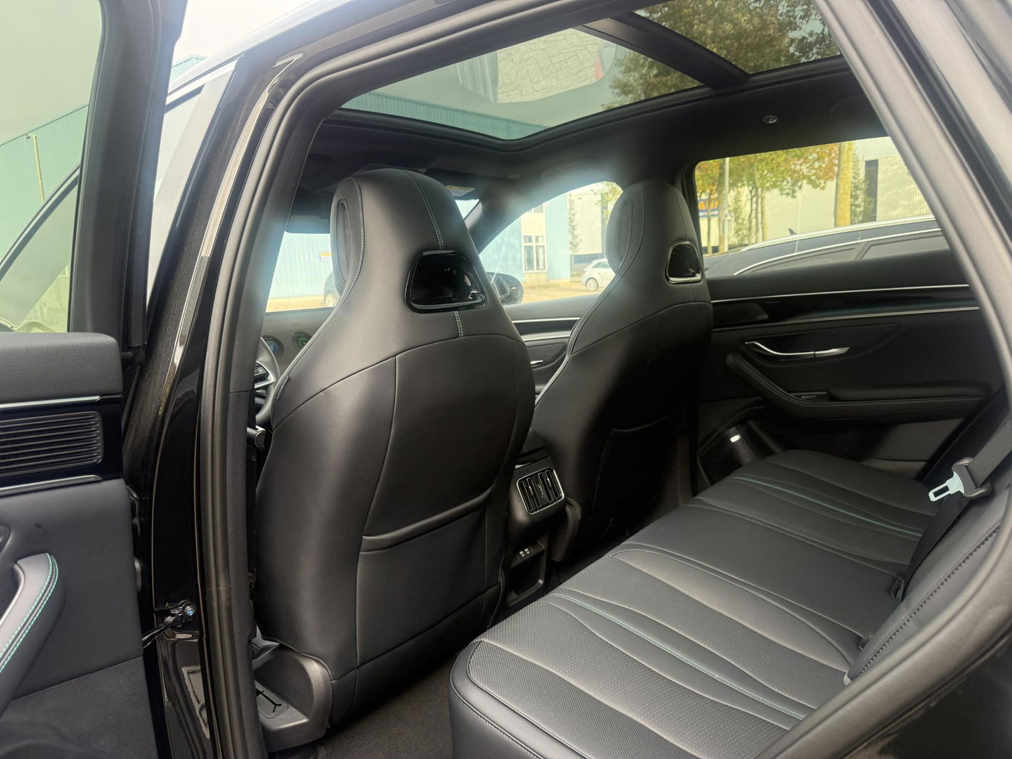 BYD SEAL U 1.5 T DM-i Comfort 291pk 125km elektrisch 26,6kwh