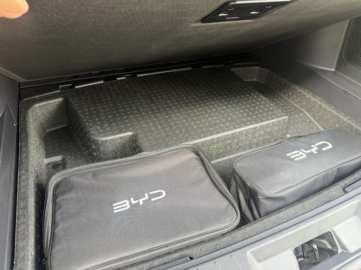 BYD SEAL U 1.5 T DM-i Comfort 291pk 125km elektrisch 26,6kwh