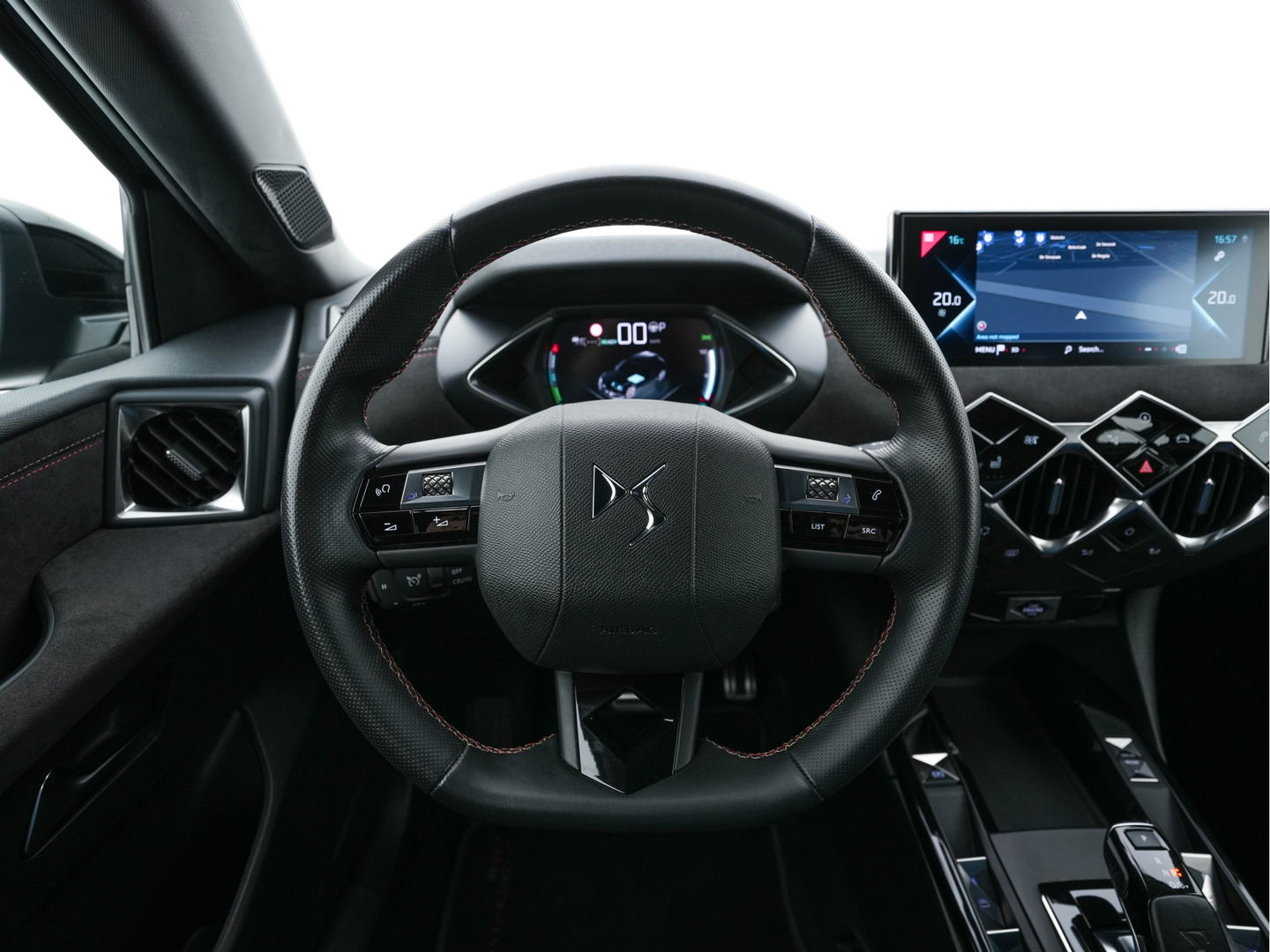 DS DS 3 Crossback E-Tense Performance Line+ 50 kWh [ 3-Fase ] {SOH-90%} (INCL-BTW) *LEATHER-FABRIC | MATRIX-LED | ADAPTIVE-CRUISE | DIGI-COCKPIT | HEATED-SPORTSEATS | CAMERA | KEYLESS | NAVI-FULLMAP | DAB+ | ECC | PDC | PRIVACY-GLASS | 18''ALU*