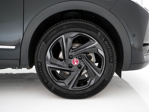DS DS 3 Crossback E-Tense Performance Line+ 50 kWh [ 3-Fase ] {SOH-90%} (INCL-BTW) *LEATHER-FABRIC | MATRIX-LED | ADAPTIVE-CRUISE | DIGI-COCKPIT | HEATED-SPORTSEATS | CAMERA | KEYLESS | NAVI-FULLMAP | DAB+ | ECC | PDC | PRIVACY-GLASS | 18''ALU*