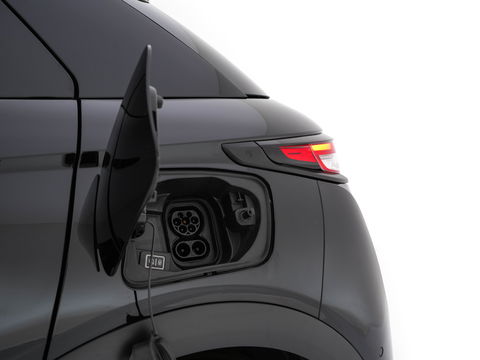 DS DS 3 Crossback E-Tense Performance Line+ 50 kWh [ 3-Fase ] {SOH-90%} (INCL-BTW) *LEATHER-FABRIC | MATRIX-LED | ADAPTIVE-CRUISE | DIGI-COCKPIT | HEATED-SPORTSEATS | CAMERA | KEYLESS | NAVI-FULLMAP | DAB+ | ECC | PDC | PRIVACY-GLASS | 18''ALU*