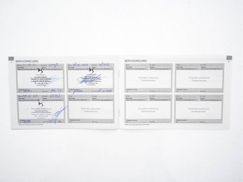 DS DS 3 Crossback E-Tense Performance Line+ 50 kWh [ 3-Fase ] {SOH-90%} (INCL-BTW) *LEATHER-FABRIC | MATRIX-LED | ADAPTIVE-CRUISE | DIGI-COCKPIT | HEATED-SPORTSEATS | CAMERA | KEYLESS | NAVI-FULLMAP | DAB+ | ECC | PDC | PRIVACY-GLASS | 18''ALU*