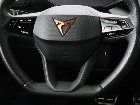 CUPRA Born Adrenaline One 62 kWh | Stoelverwarming | Adaptive cruise | Camera | Carplay | Stuurverwarming | Sfeerverlichting | Navigatie | Full LED | Keyless