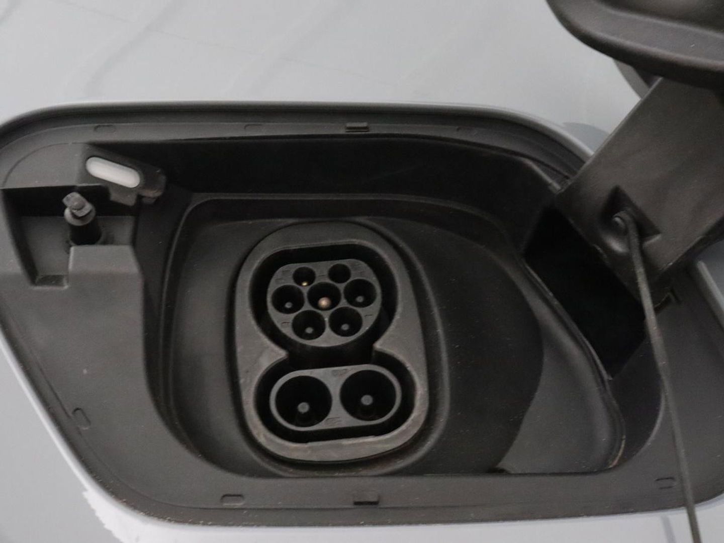 CUPRA Born Adrenaline One 62 kWh | Stoelverwarming | Adaptive cruise | Camera | Carplay | Stuurverwarming | Sfeerverlichting | Navigatie | Full LED | Keyless