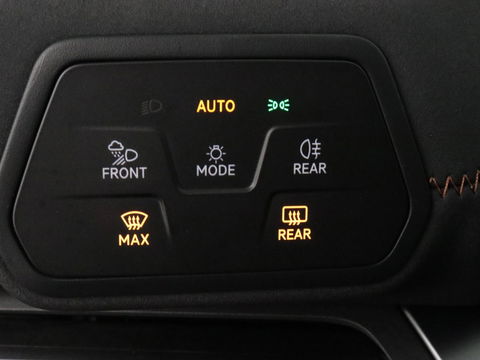 CUPRA Born Adrenaline One 62 kWh | Stoelverwarming | Adaptive cruise | Camera | Carplay | Stuurverwarming | Sfeerverlichting | Navigatie | Full LED | Keyless