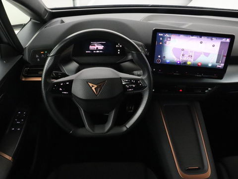 CUPRA Born Adrenaline One 62 kWh | Stoelverwarming | Adaptive cruise | Camera | Carplay | Stuurverwarming | Sfeerverlichting | Navigatie | Full LED | Keyless