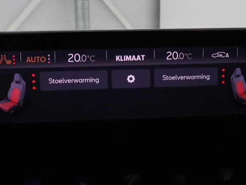 CUPRA Born Adrenaline One 62 kWh | Stoelverwarming | Adaptive cruise | Camera | Carplay | Stuurverwarming | Sfeerverlichting | Navigatie | Full LED | Keyless