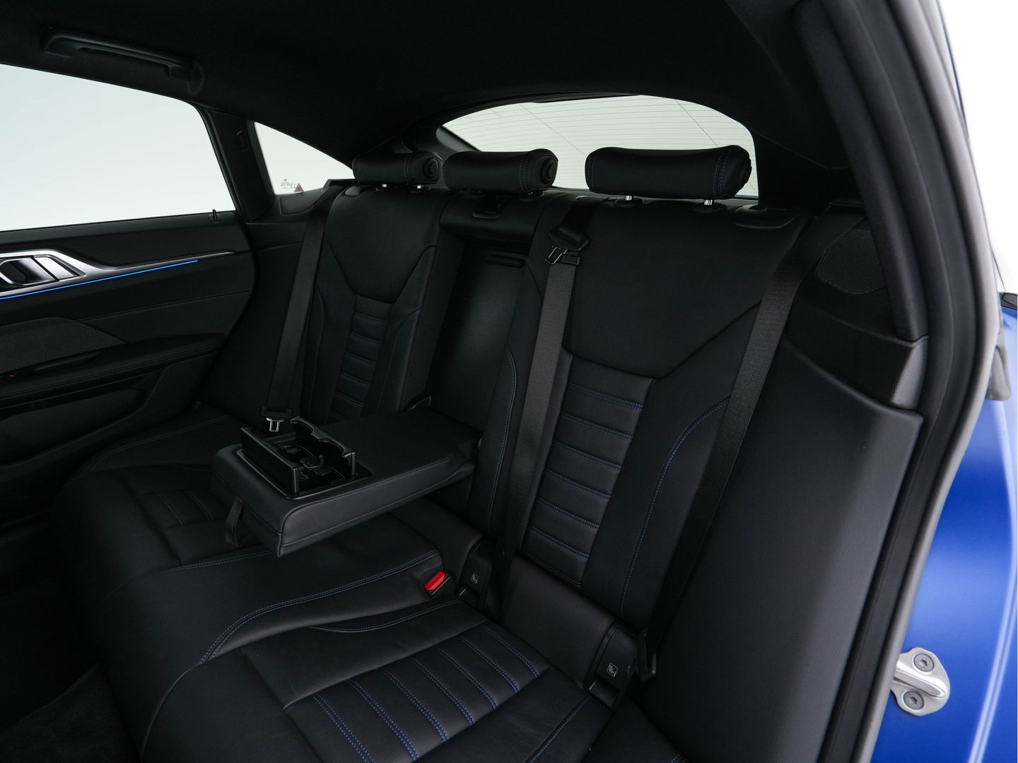 BMW i4 M50 M-Sportpack High Executive 84 kWh [ 3-Fase ] {SOH-97%} (INCL-BTW) *LUXURY-LEATHER | HARMAN/KARDON | ADAPTIVE-CRUISE | HEAD-UP | LASER-LED | BLIND-SPOT | TOP-VIEW | HEATED-SPORTSEATS | DAB+ | WIDE-COCKPIT | AMBIENT-LIGHT | NAVI-FULLMAP | ...