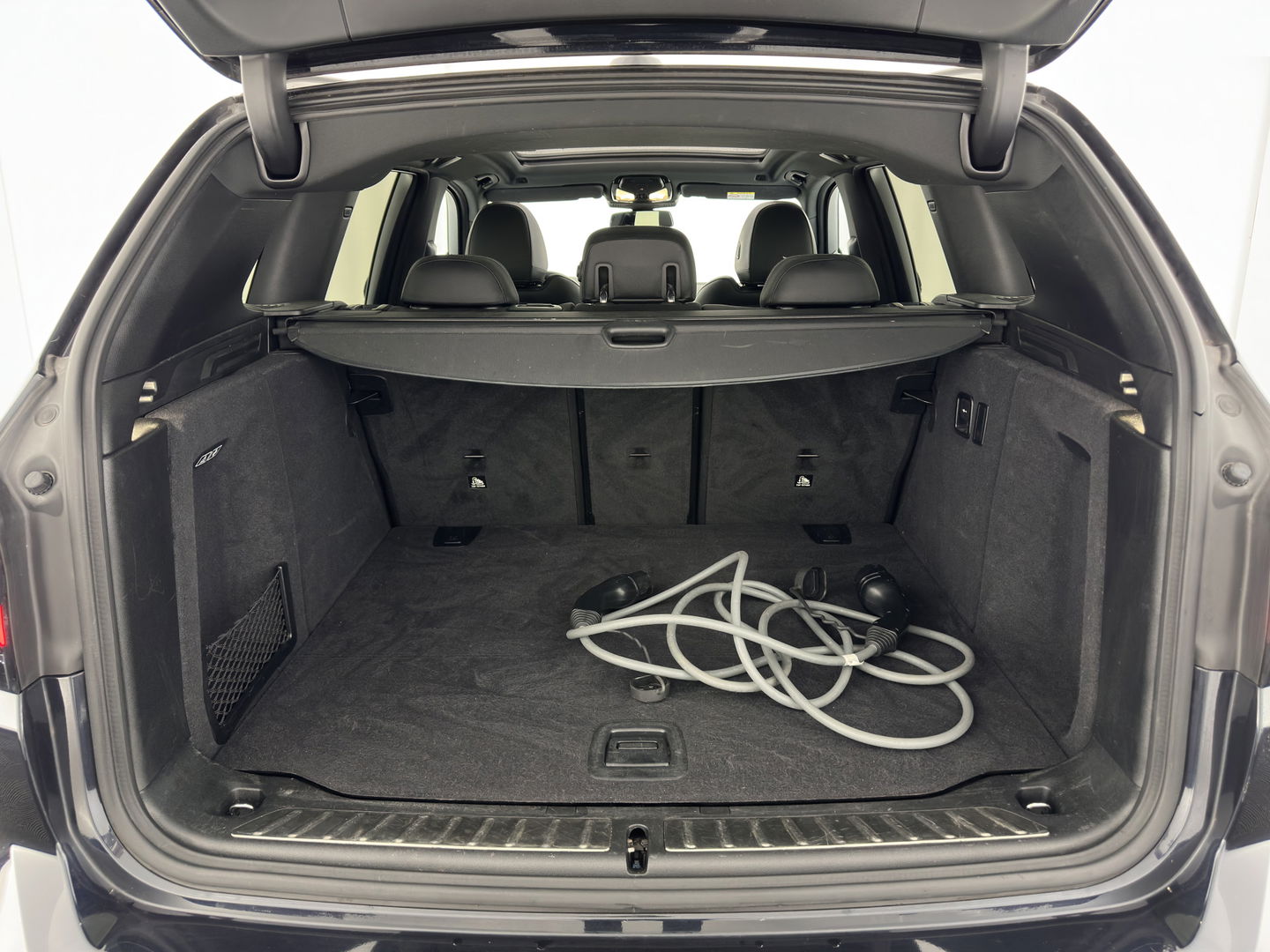 BMW iX3 Executive 80 kWh M-Sportpack [ 3-Fase ] (INCL-BTW) Aut. *PANO | FULL-LEATHER | ADAPTIVE-CRUISE | FULL-LED | BLIND-SPOT | DIGI-COCKPIT | HEATED-COMFORTSEATS | CAMERA | DAB+ | NAVI-FULLMAP | 19''ALU*