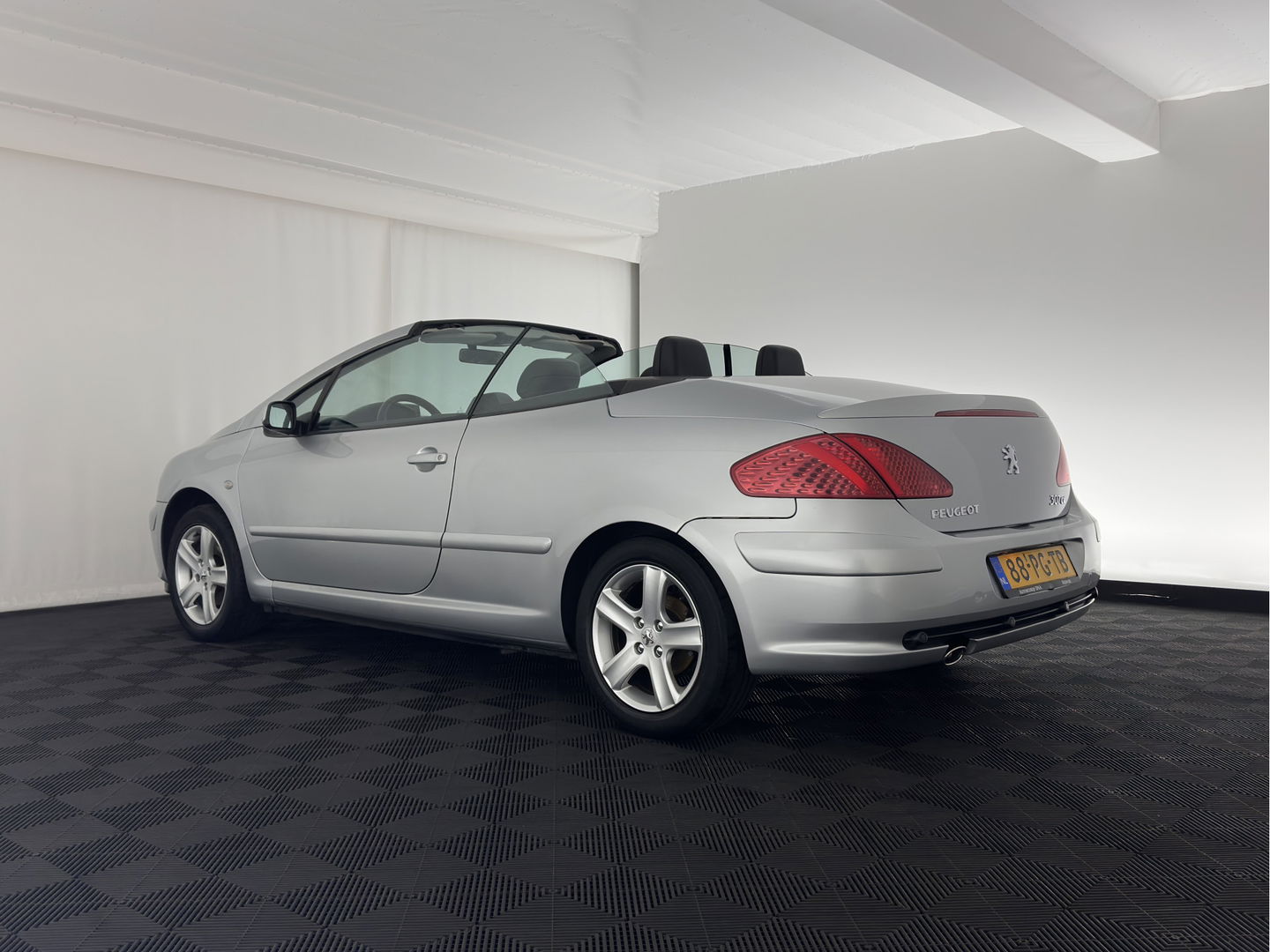 Peugeot 307 CC 1.6-16V *LUXURY-LEATHER | NAVI-FULLMAP | HEATED-SPORTSEATS | ECC | PDC | CRUISE | 16''ALU*