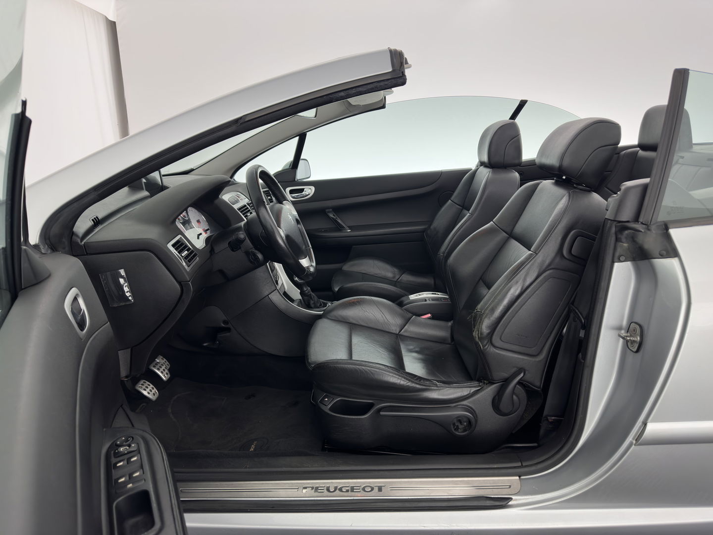 Peugeot 307 CC 1.6-16V *LUXURY-LEATHER | NAVI-FULLMAP | HEATED-SPORTSEATS | ECC | PDC | CRUISE | 16''ALU*