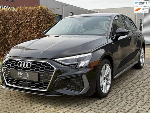 Audi A3 Audi A3 40 TFSIe | 2022 Zwart | ACC | Cam | Virtual | Dealer