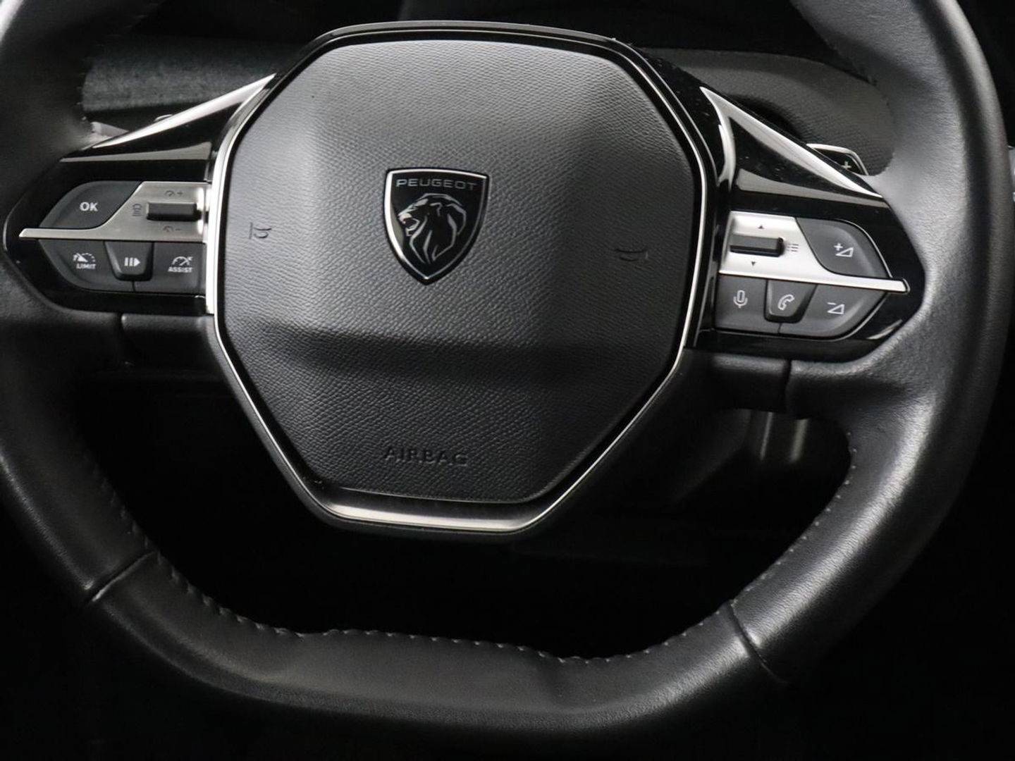 Peugeot 308 1.6 Plug-in Hybrid 180 Allure | Half leder | Camera | Carplay | Navigatie | Full LED | Cruise control | Climate control | Digital Cockpit | PHEV