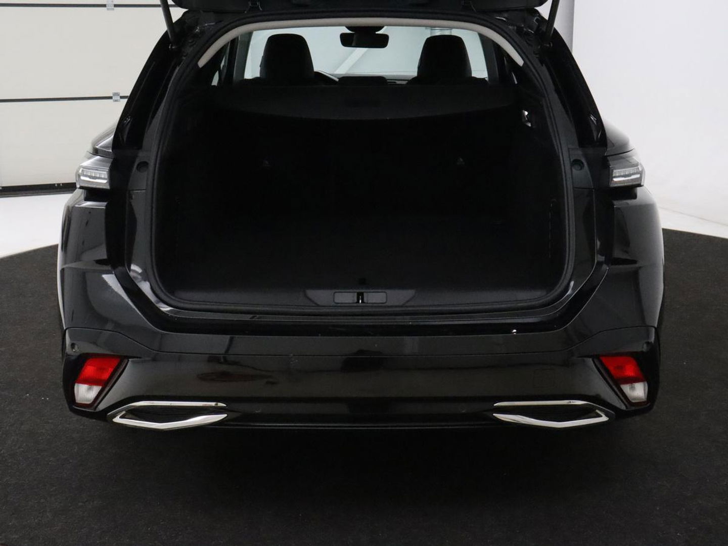 Peugeot 308 1.6 Plug-in Hybrid 180 Allure | Half leder | Camera | Carplay | Navigatie | Full LED | Cruise control | Climate control | Digital Cockpit | PHEV