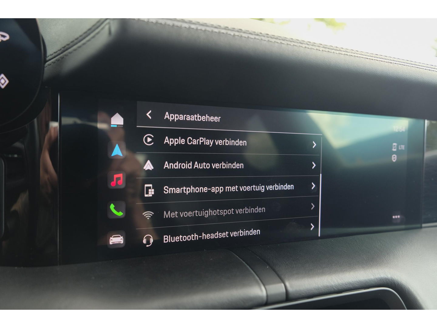 Porsche Taycan 4S 571pk Performance Plus 93 kWh 4-wielsturing PSCB brakes *BTW* Bose Adaptieve sportstoelen Matrix led Warmtepomp 21" LMV