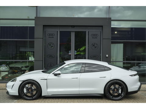 Porsche Taycan 4S 571pk Performance Plus 93 kWh 4-wielsturing PSCB brakes *BTW* Bose Adaptieve sportstoelen Matrix led Warmtepomp 21" LMV