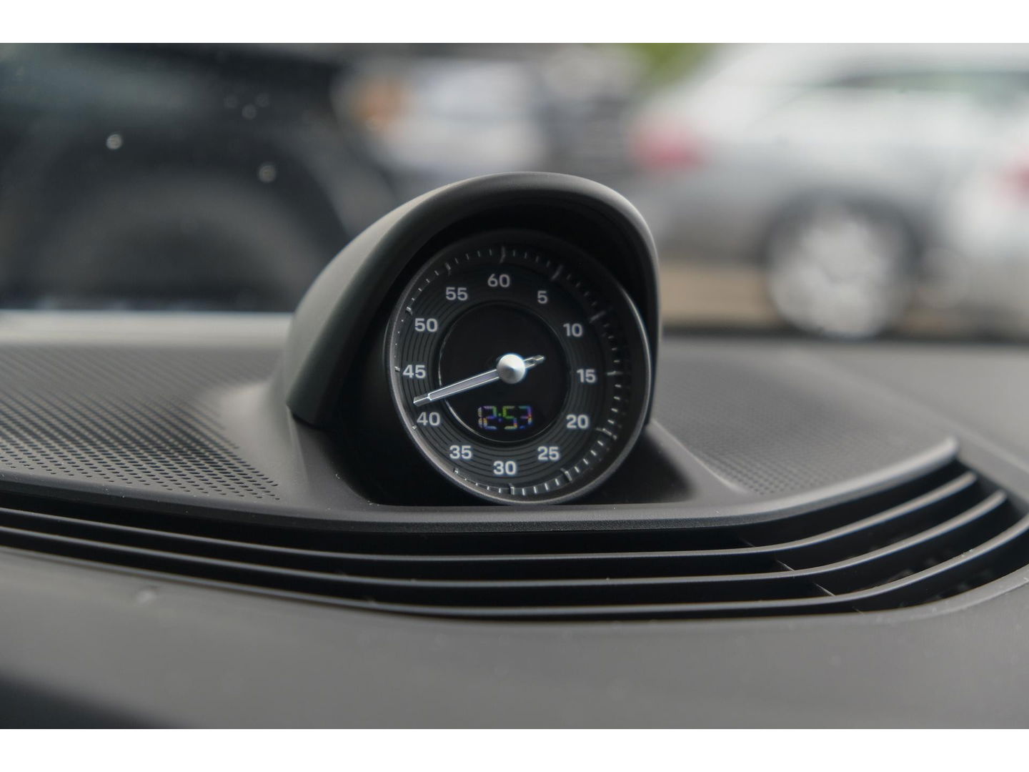 Porsche Taycan 4S 571pk Performance Plus 93 kWh 4-wielsturing PSCB brakes *BTW* Bose Adaptieve sportstoelen Matrix led Warmtepomp 21" LMV