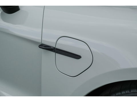 Porsche Taycan 4S 571pk Performance Plus 93 kWh 4-wielsturing PSCB brakes *BTW* Bose Adaptieve sportstoelen Matrix led Warmtepomp 21" LMV