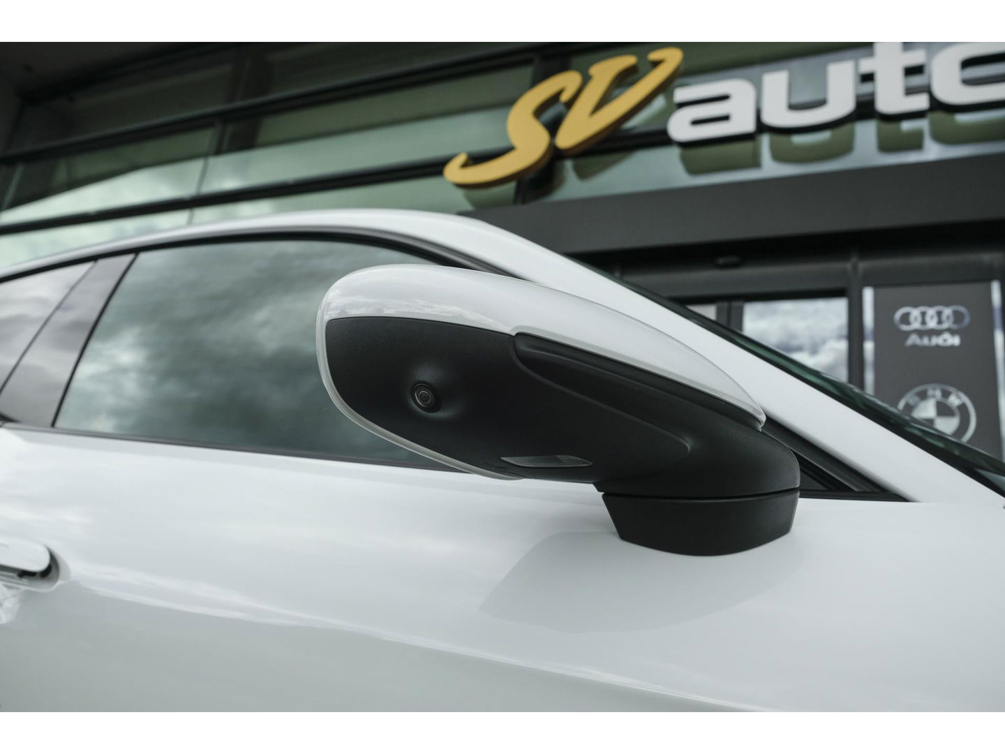 Porsche Taycan 4S 571pk Performance Plus 93 kWh 4-wielsturing PSCB brakes *BTW* Bose Adaptieve sportstoelen Matrix led Warmtepomp 21" LMV